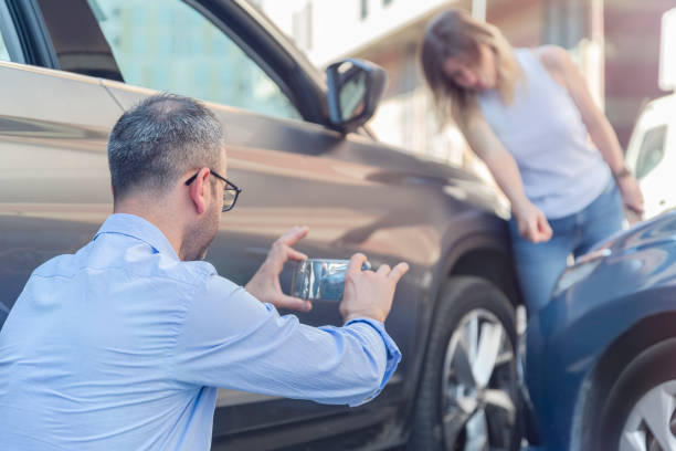 Professional Sr22 Insurance technician working in Florence, MS